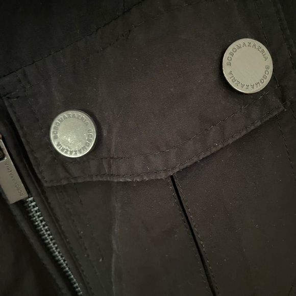 BCBG Convertible Rain Jacket with hide away hood - Picture 5 of 7